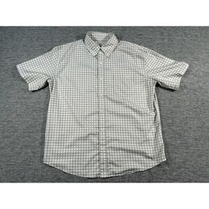 Huk Shirt Mens Medium Grey White Plaid Short Sleeve Fishing Performance